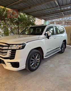 تويوتا لاندكروزر